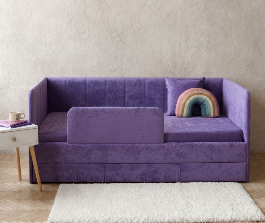 dream line 90*180 в полоску с матрасом «Курс-Мебель»