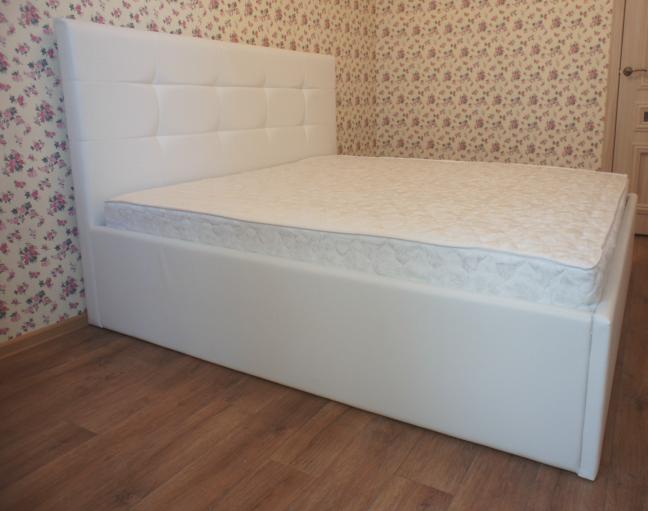 кожаная кровать «верона» 900 «Курс-Мебель»