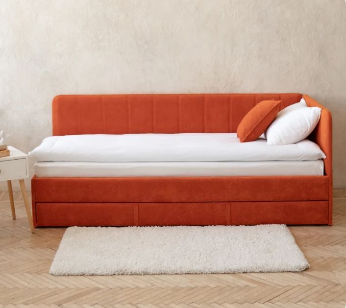 горчичный «Курс-Мебель»